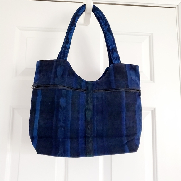 Ethnic Flowers Boho Hobo Embroidered Bag - Picture 10 of 11